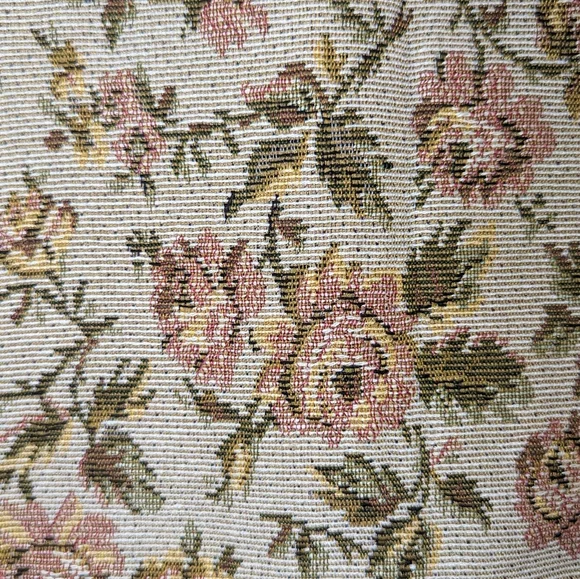 Beautiful vintage tapestry mini skirt - Picture 2 of 3